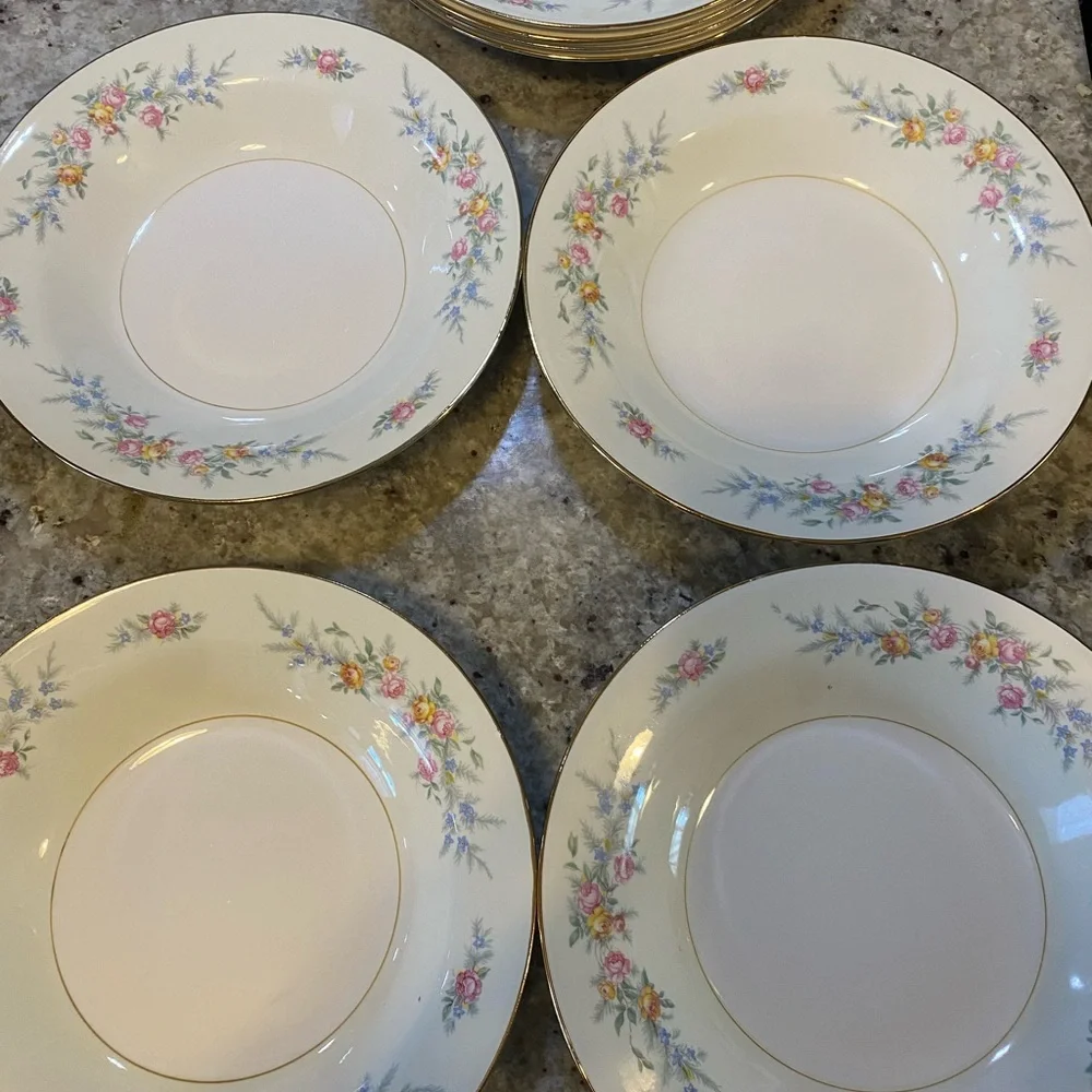 Homer‎ Laughlin Eggshell Nautilus Bowls  (8)  Ferndale pattern